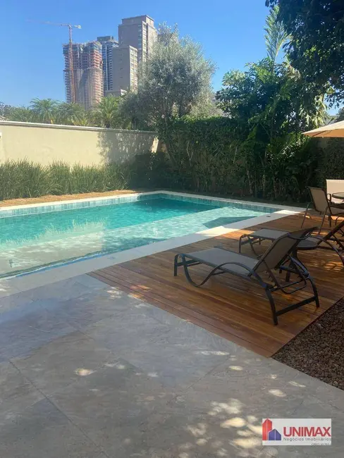 Casa de Condomínio com 4 quartos à venda, 560m2 em Santana De Parnaiba - SP - imagem 2 Foto 2 de Casa de Condomínio com 4 quartos à venda, 560m2 em Santana De Parnaiba - SP