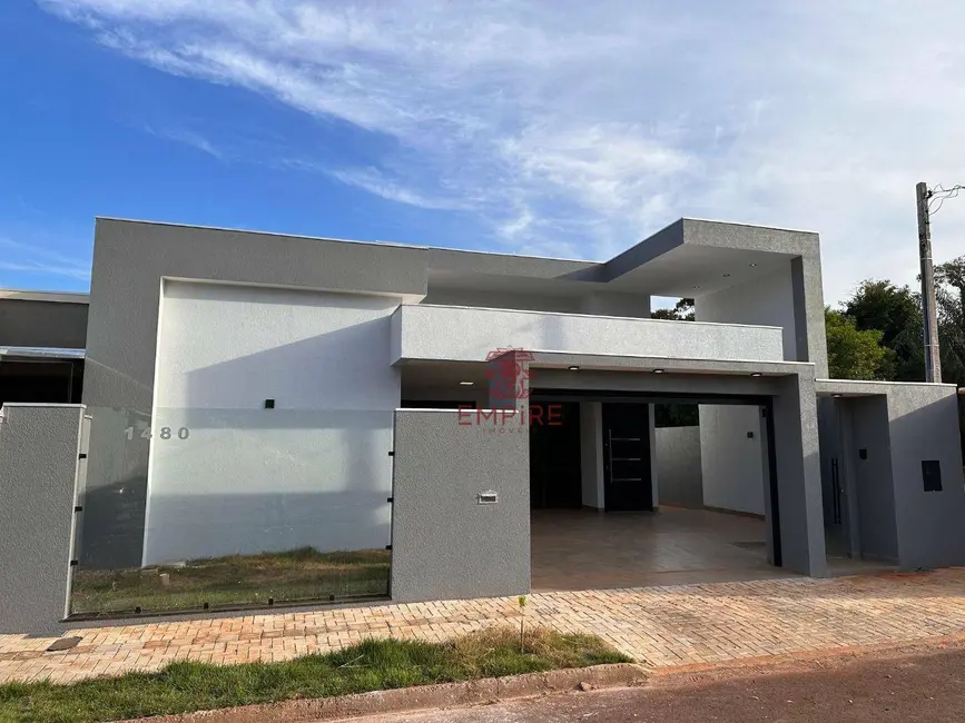 Foto 3 de Casa com 3 quartos à venda, 200m2 em Palotina - PR