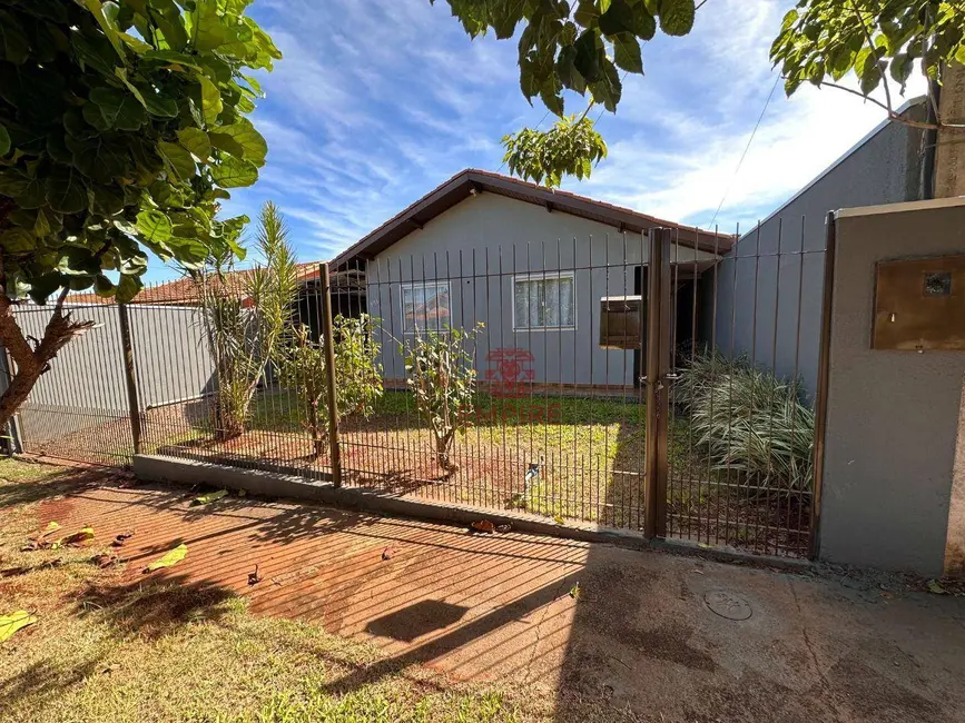 Foto 2 de Casa com 3 quartos à venda, 165m2 em Palotina - PR