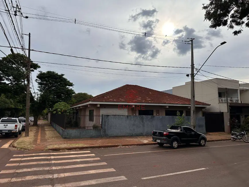 Foto 4 de Casa com 4 quartos à venda, 620m2 em Centro, Palotina - PR