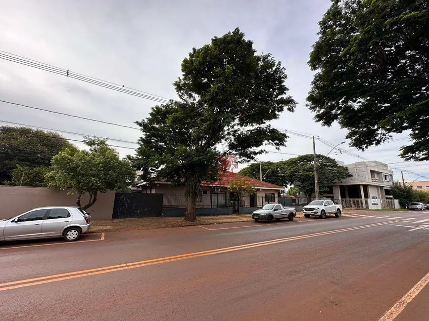 Foto 2 de Casa com 4 quartos à venda, 620m2 em Centro, Palotina - PR
