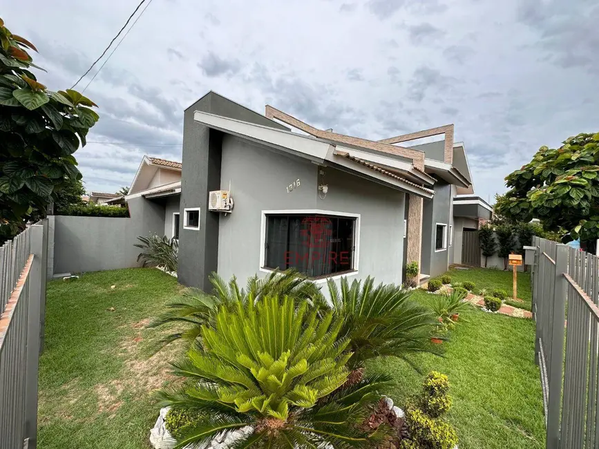 Foto 2 de Casa com 3 quartos à venda, 288m2 em Palotina - PR