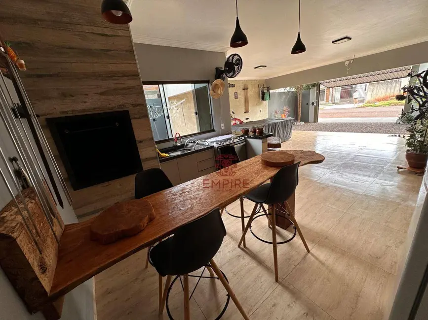 Foto 9 de Casa com 3 quartos à venda, 288m2 em Palotina - PR