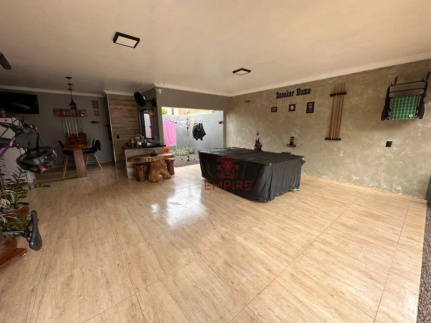 Foto 7 de Casa com 3 quartos à venda, 288m2 em Palotina - PR