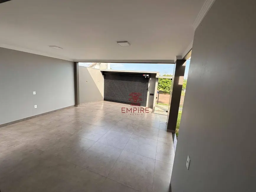 Casa com 3 quartos à venda, 300m2 em Palotina - PR - imagem 6 Foto 6 de Casa com 3 quartos à venda, 300m2 em Palotina - PR