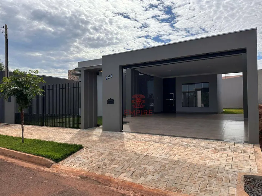 Casa com 3 quartos à venda, 300m2 em Palotina - PR - imagem 2 Foto 2 de Casa com 3 quartos à venda, 300m2 em Palotina - PR