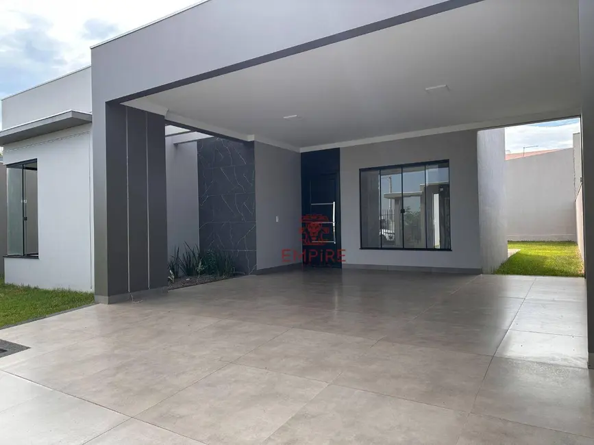 Casa com 3 quartos à venda, 300m2 em Palotina - PR - imagem 3 Foto 3 de Casa com 3 quartos à venda, 300m2 em Palotina - PR