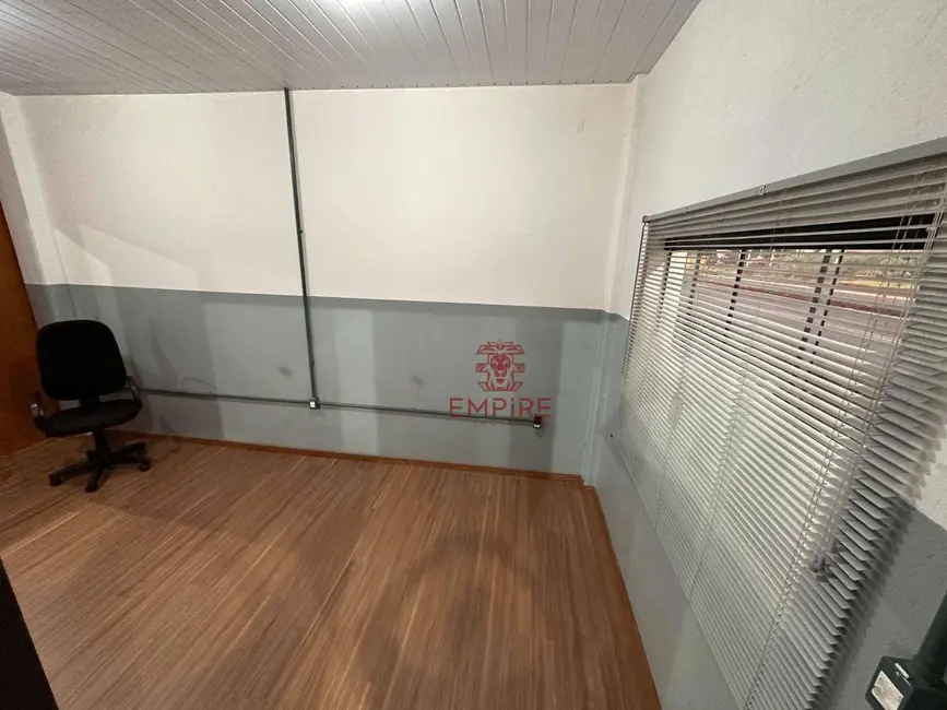 Armazém / Galpão para alugar, 350m2 em Centro, Palotina - PR - imagem 9 Foto 9 de Armazém / Galpão para alugar, 350m2 em Centro, Palotina - PR