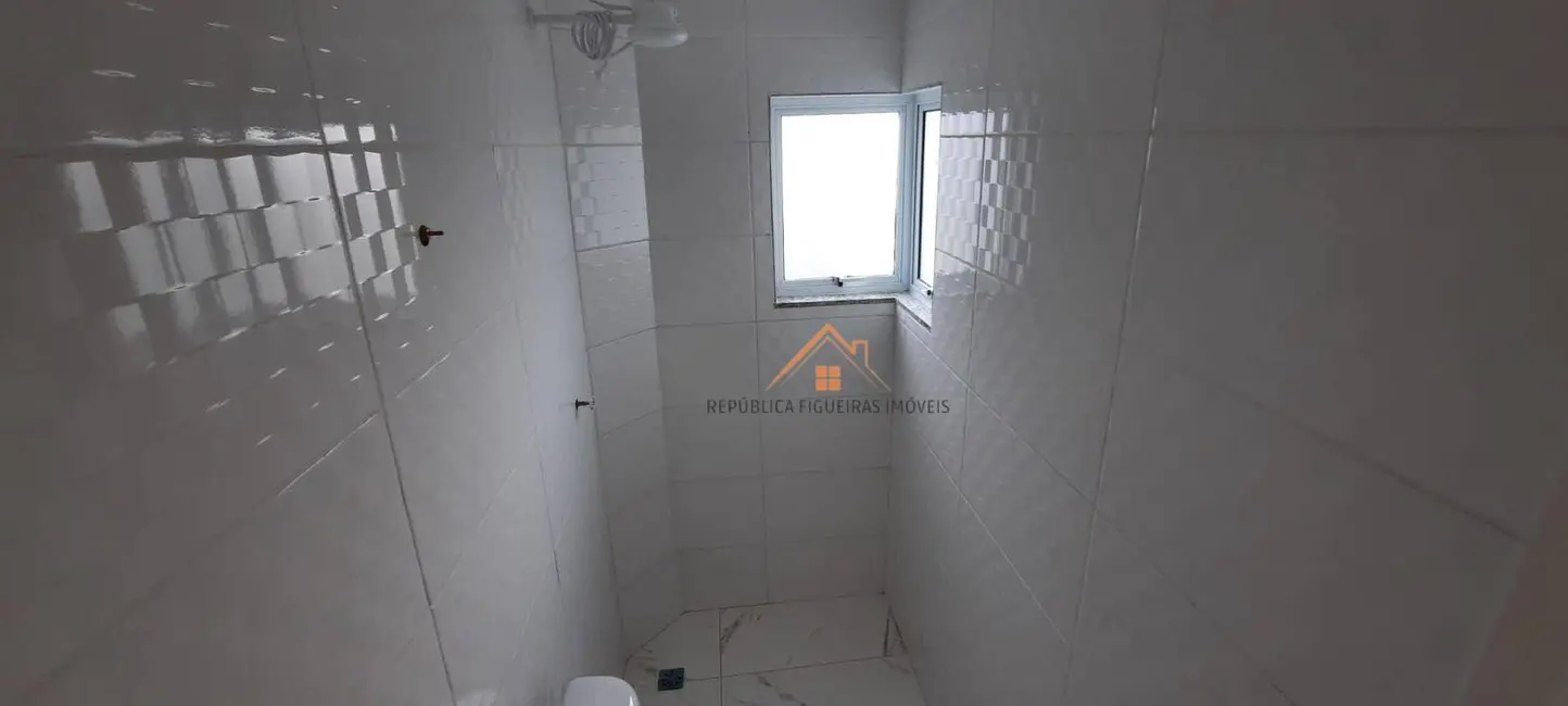 Foto 4 de Casa com 3 quartos à venda, 100m2 em Chácara Roselândia, Cotia - SP