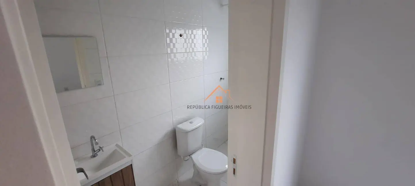Foto 5 de Casa com 3 quartos à venda, 100m2 em Chácara Roselândia, Cotia - SP