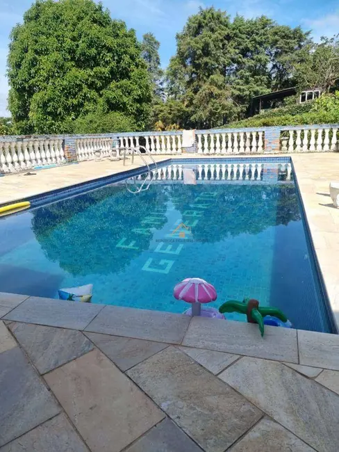 Foto 5 de Chácara com 4 quartos para alugar, 800m2 em Piracaia - SP