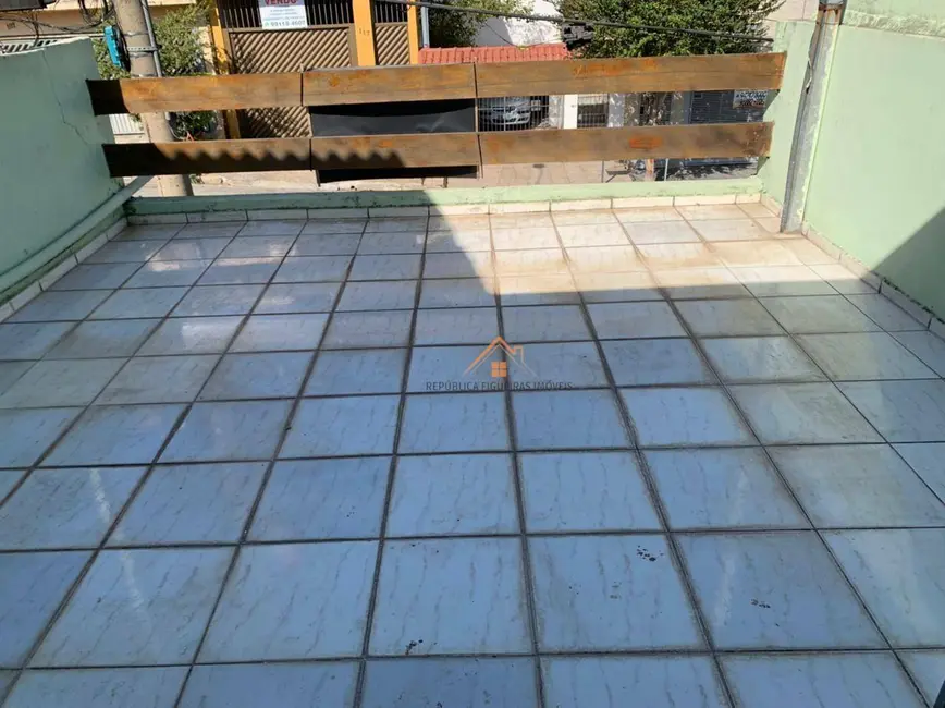 Foto 6 de Casa com 3 quartos à venda, 125m2 em Parque Gerassi, Santo Andre - SP