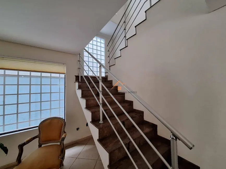 Foto 4 de Sobrado com 4 quartos à venda, 250m2 em Vila Marina, Santo Andre - SP