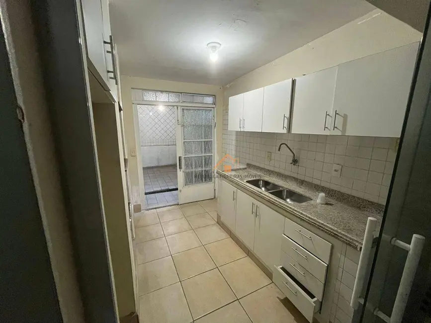 Sobrado com 3 quartos para alugar, 100m2 em Campestre, Santo Andre - SP - imagem 5 Foto 5 de Sobrado com 3 quartos para alugar, 100m2 em Campestre, Santo Andre - SP