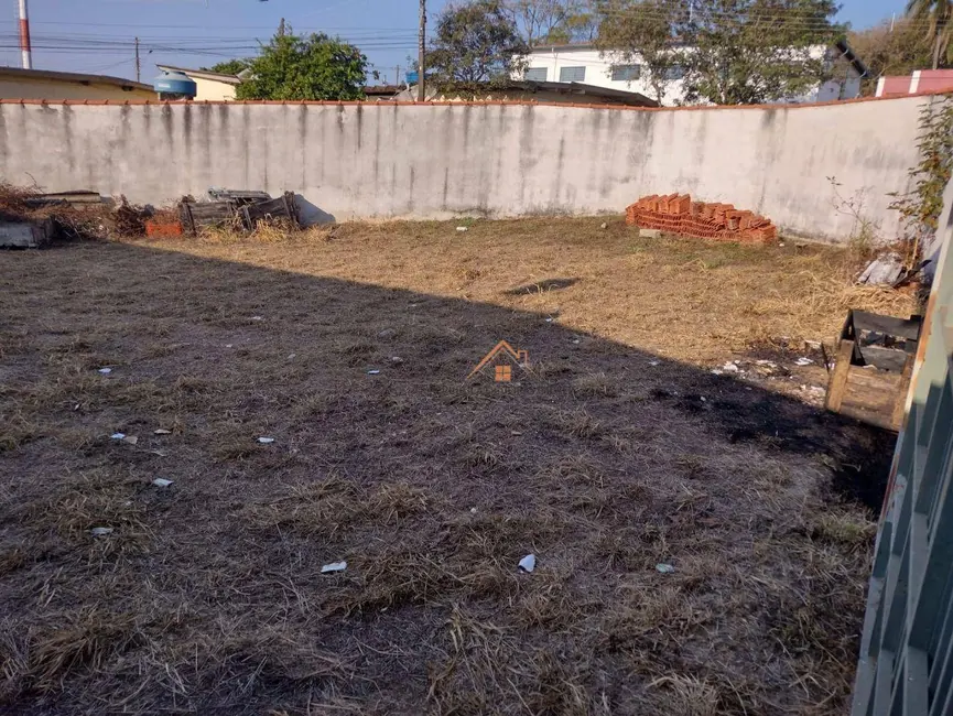 Terreno / Lote à venda, 165m2 em Pinhalzinho - SP - imagem 2 Foto 2 de Terreno / Lote à venda, 165m2 em Pinhalzinho - SP