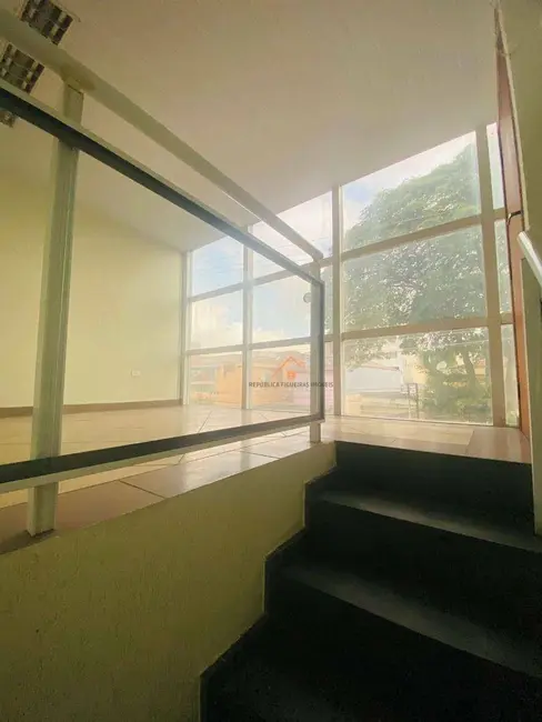 Foto 9 de Armazém / Galpão à venda e para alugar, 715m2 em Vila Sacadura Cabral, Santo Andre - SP