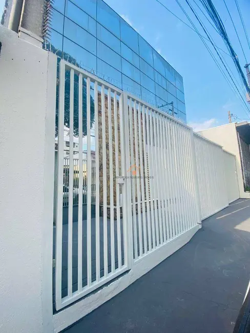 Foto 3 de Armazém / Galpão à venda e para alugar, 715m2 em Vila Sacadura Cabral, Santo Andre - SP