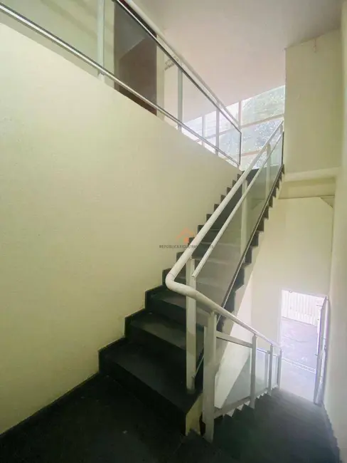 Foto 8 de Armazém / Galpão à venda e para alugar, 715m2 em Vila Sacadura Cabral, Santo Andre - SP