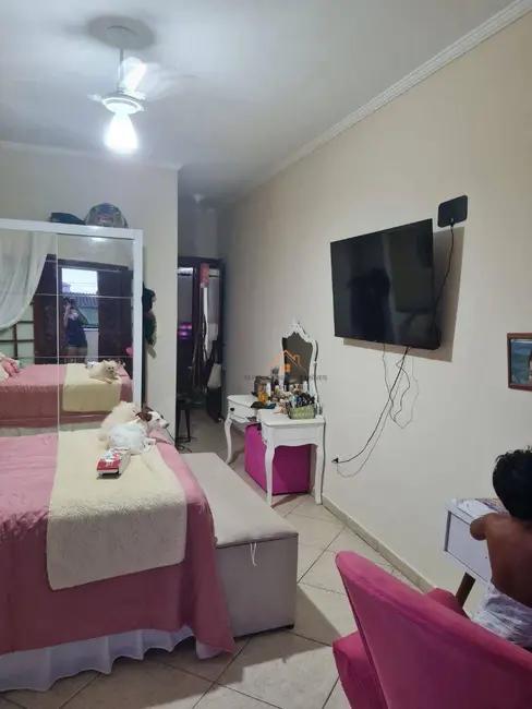 Foto 5 de Casa de Condomínio com 2 quartos à venda, 70m2 em Praia Grande - SP