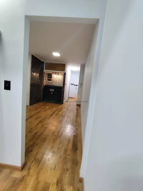 Foto 8 de Apartamento com 1 quarto para alugar, 31m2 em República, São Paulo - SP