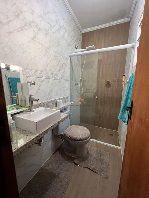 Foto 2 de Sobrado com 2 quartos à venda, 92m2 em Vila Alice, Santo Andre - SP