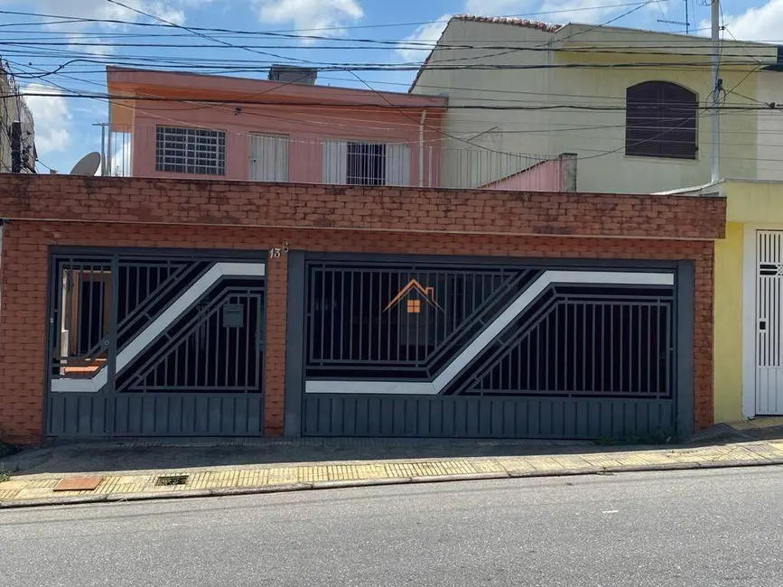 Sobrado com 5 quartos à venda, 236m2 em Sao Bernardo Do Campo - SP - imagem 1 Foto 1 de Sobrado com 5 quartos à venda, 236m2 em Sao Bernardo Do Campo - SP