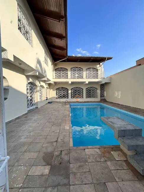 Foto 1 de Sobrado com 4 quartos à venda e para alugar, 630m2 em Sao Bernardo Do Campo - SP