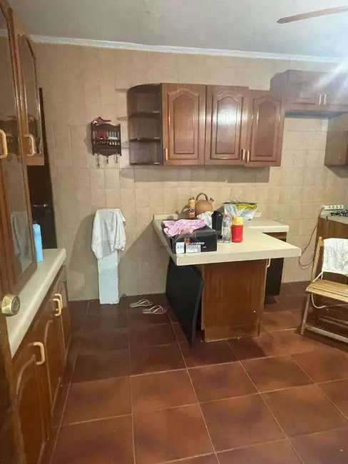 Foto 2 de Casa com 5 quartos para alugar, 200m2 em Vila Valparaíso, Santo Andre - SP