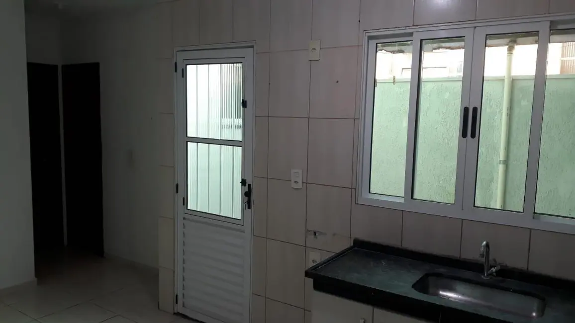 Foto 4 de Apartamento com 2 quartos para alugar, 42m2 em Jardim do Estádio, Santo Andre - SP