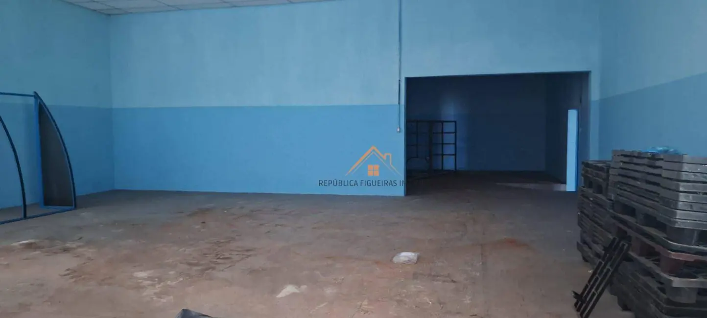 Armazém / Galpão à venda e para alugar, 810m2 em Vila Moinho Velho, São Paulo - SP - imagem 2 Foto 2 de Armazém / Galpão à venda e para alugar, 810m2 em Vila Moinho Velho, São Paulo - SP