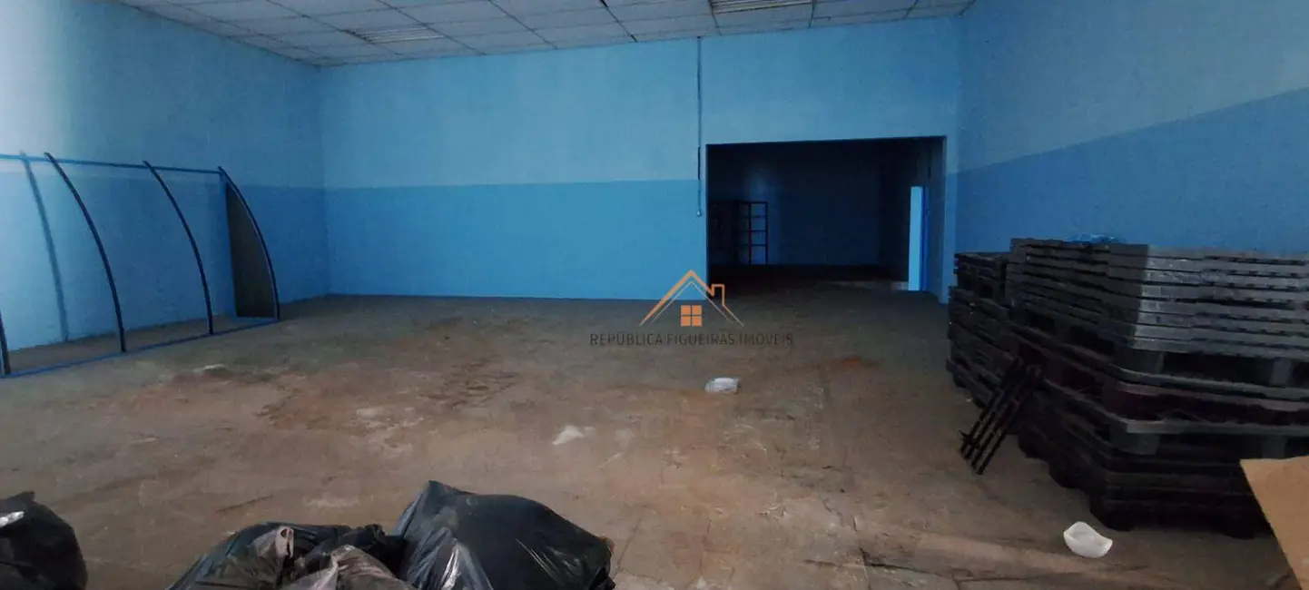 Armazém / Galpão à venda e para alugar, 810m2 em Vila Moinho Velho, São Paulo - SP - imagem 7 Foto 7 de Armazém / Galpão à venda e para alugar, 810m2 em Vila Moinho Velho, São Paulo - SP