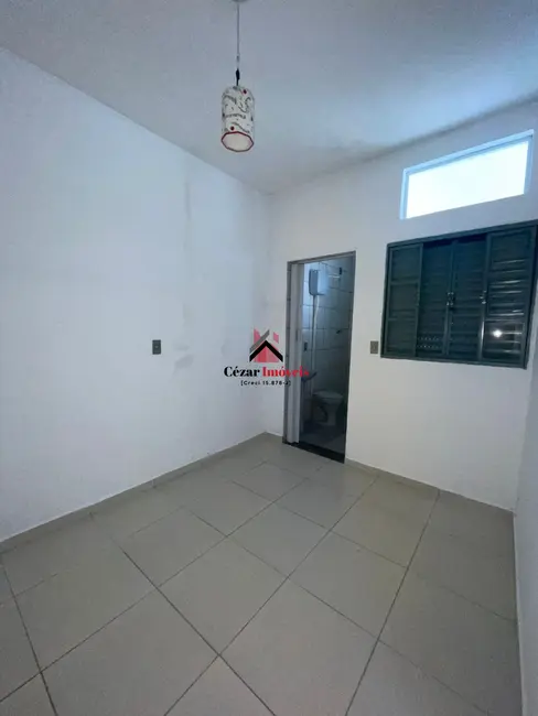 Foto 3 de Casa com 2 quartos à venda, 300m2 em Jardim São Pedro, Mogi Das Cruzes - SP