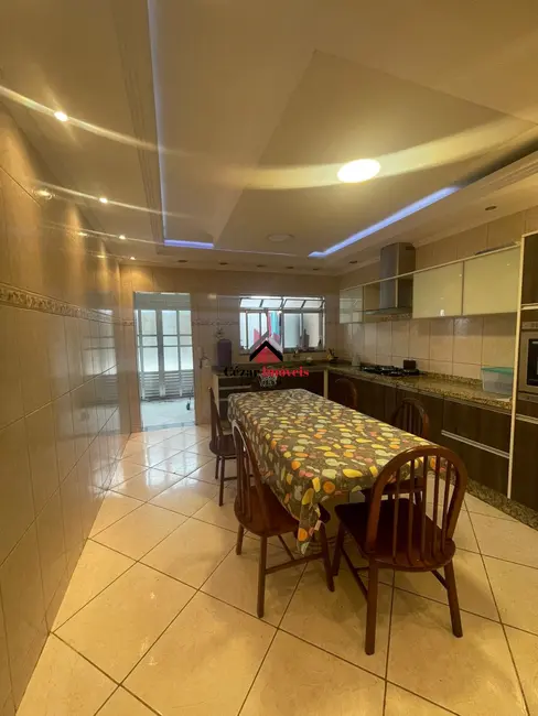 Foto 1 de Casa com 4 quartos à venda, 215m2 em Jardim São Pedro, Mogi Das Cruzes - SP