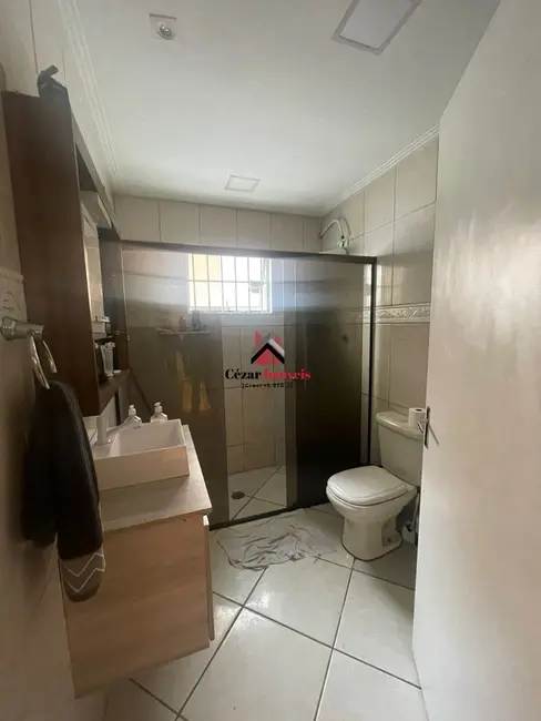 Foto 2 de Casa com 4 quartos à venda, 215m2 em Jardim São Pedro, Mogi Das Cruzes - SP