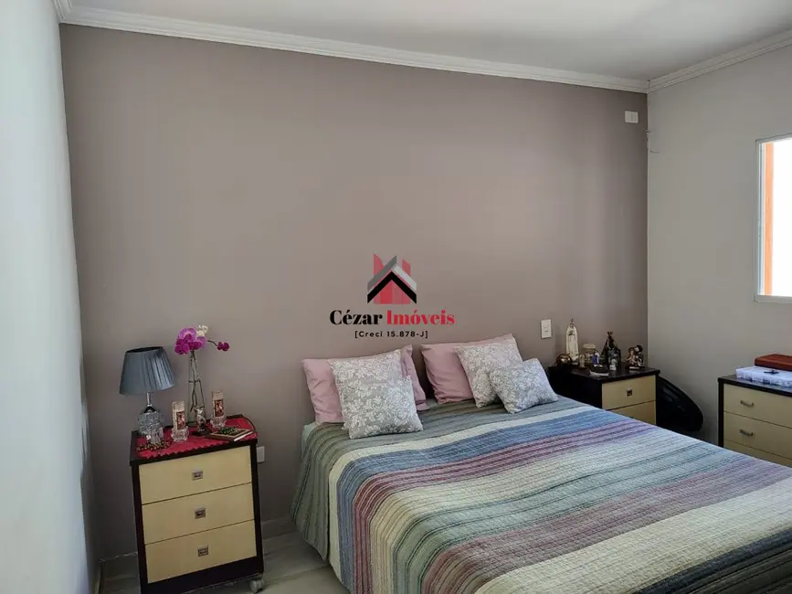 Casa com 3 quartos à venda, 176m2 em Vila Suissa, Mogi Das Cruzes - SP - imagem 9 Foto 9 de Casa com 3 quartos à venda, 176m2 em Vila Suissa, Mogi Das Cruzes - SP