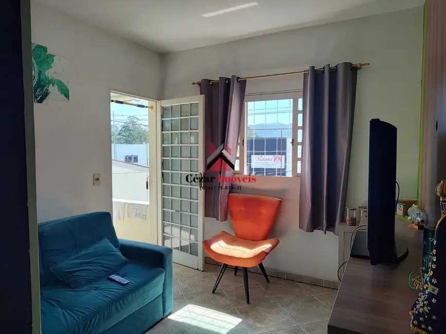 Foto 2 de Casa com 3 quartos à venda, 176m2 em Vila Suissa, Mogi Das Cruzes - SP