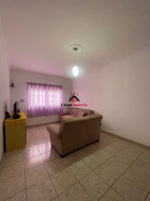 Casa com 2 quartos à venda, 107m2 em Vila Suissa, Mogi Das Cruzes - SP - imagem 3 Foto 3 de Casa com 2 quartos à venda, 107m2 em Vila Suissa, Mogi Das Cruzes - SP