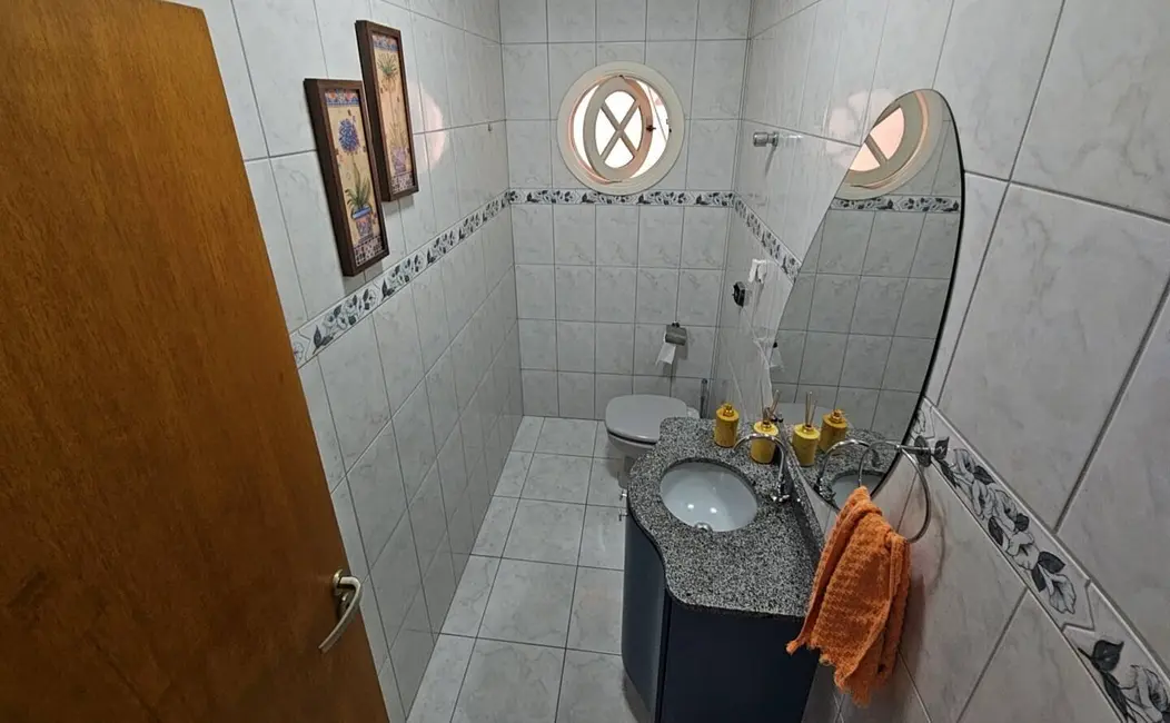 Foto 8 de Casa com 3 quartos à venda, 199m2 em Jardim Floresta, Atibaia - SP