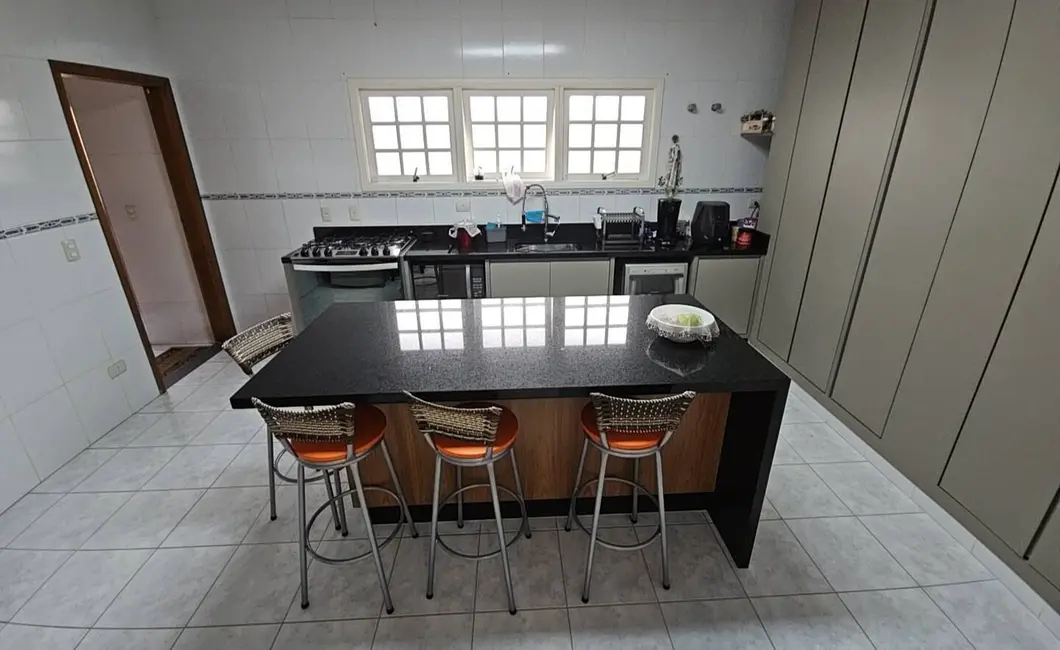 Foto 9 de Casa com 3 quartos à venda, 199m2 em Jardim Floresta, Atibaia - SP