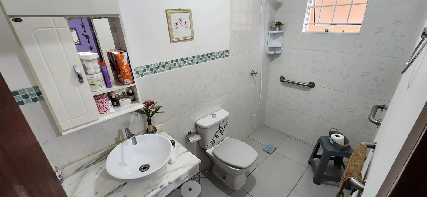 Foto 8 de Sobrado com 4 quartos à venda, 175m2 em Nova Cerejeira, Atibaia - SP