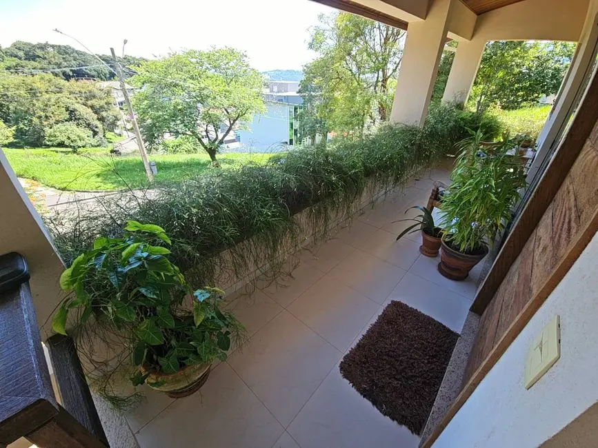 Foto 4 de Casa com 4 quartos à venda, 234m2 em Condomínio Residencial Água Verde, Atibaia - SP