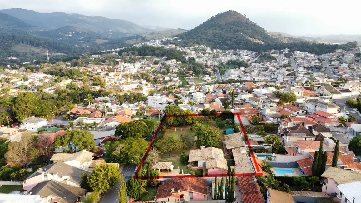 Foto 3 de Casa com 4 quartos à venda, 500m2 em Vila Petrópolis, Atibaia - SP