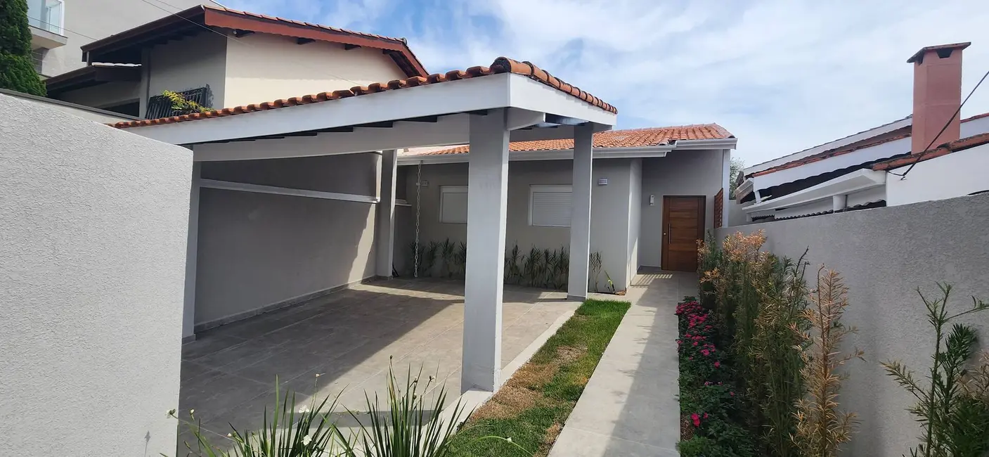 Foto 3 de Casa com 3 quartos à venda, 314m2 em Jardim Santa Bárbara, Atibaia - SP