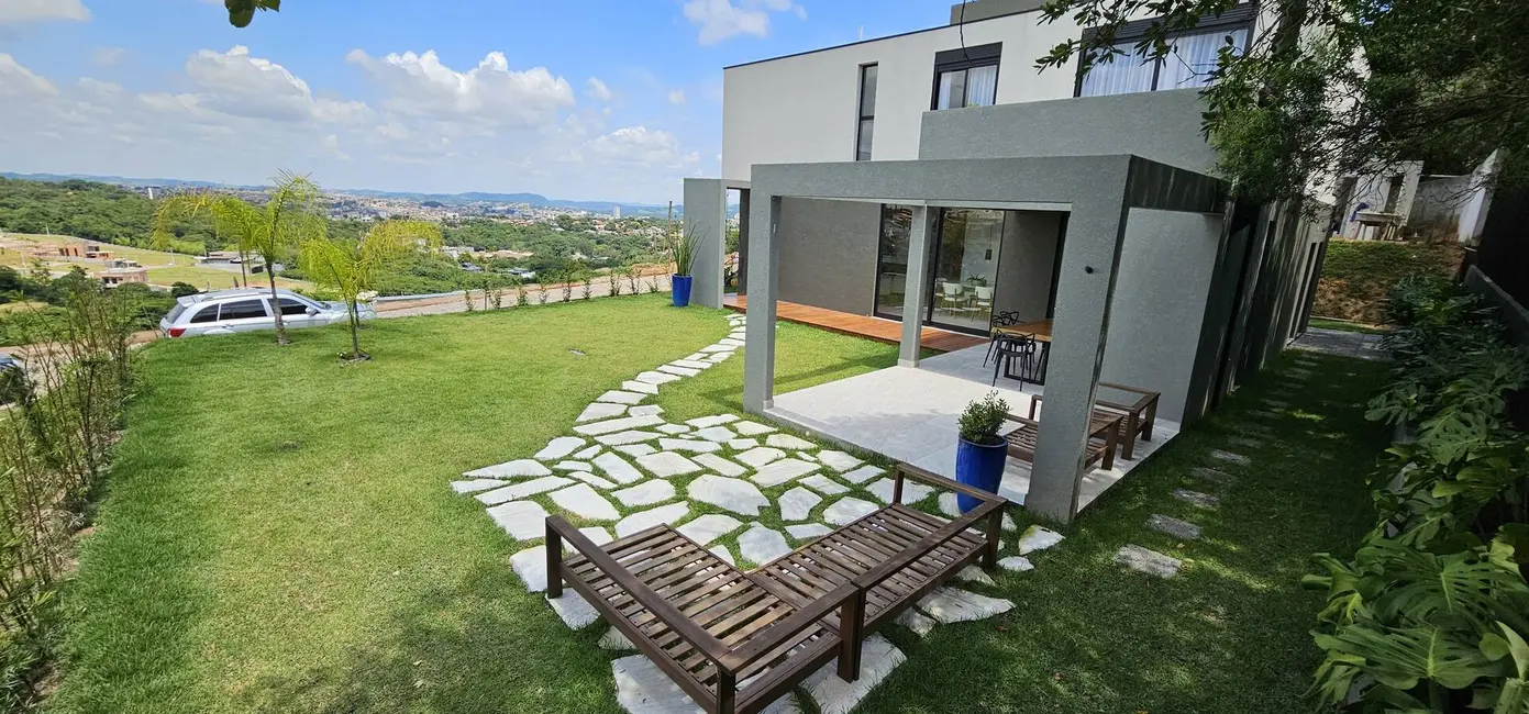 Casa de Condomínio com 4 quartos à venda, 195m2 em Marmeleiro, Atibaia - SP - imagem 6 Foto 6 de Casa de Condomínio com 4 quartos à venda, 195m2 em Marmeleiro, Atibaia - SP