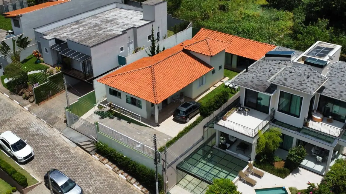 Casa de Condomínio com 2 quartos à venda, 350m2 em Refúgio, Atibaia - SP - imagem 3 Foto 3 de Casa de Condomínio com 2 quartos à venda, 350m2 em Refúgio, Atibaia - SP