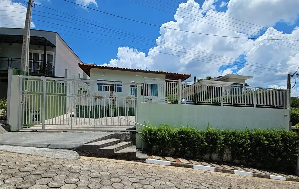 Foto 2 de Casa de Condomínio com 2 quartos à venda, 350m2 em Refúgio, Atibaia - SP