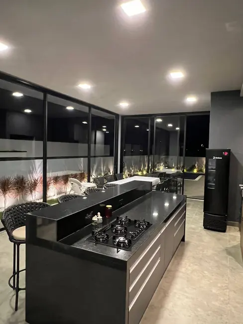 Foto 5 de Casa de Condomínio com 3 quartos à venda, 300m2 em Tanque, Atibaia - SP