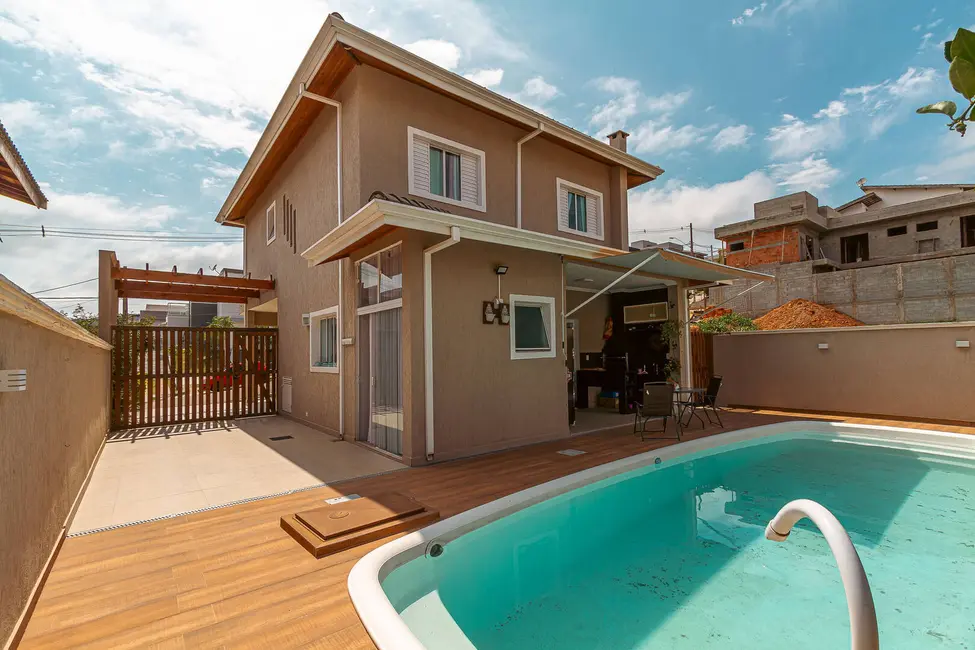 Foto 5 de Casa com 4 quartos à venda, 225m2 em Rio Abaixo, Atibaia - SP