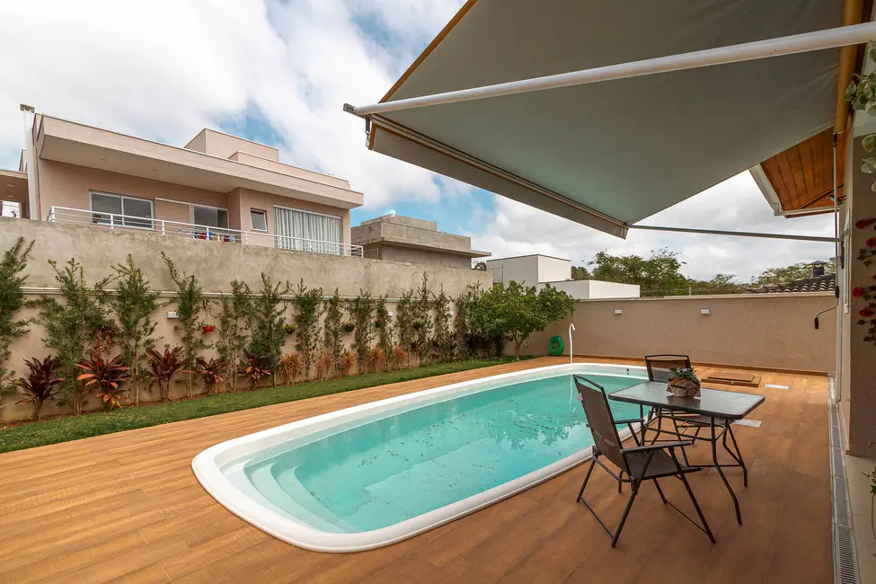 Foto 6 de Casa com 4 quartos à venda, 225m2 em Rio Abaixo, Atibaia - SP