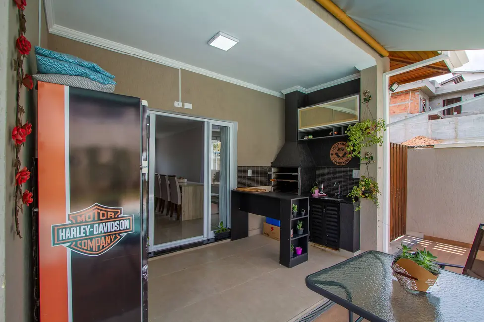 Foto 9 de Casa com 4 quartos à venda, 225m2 em Rio Abaixo, Atibaia - SP